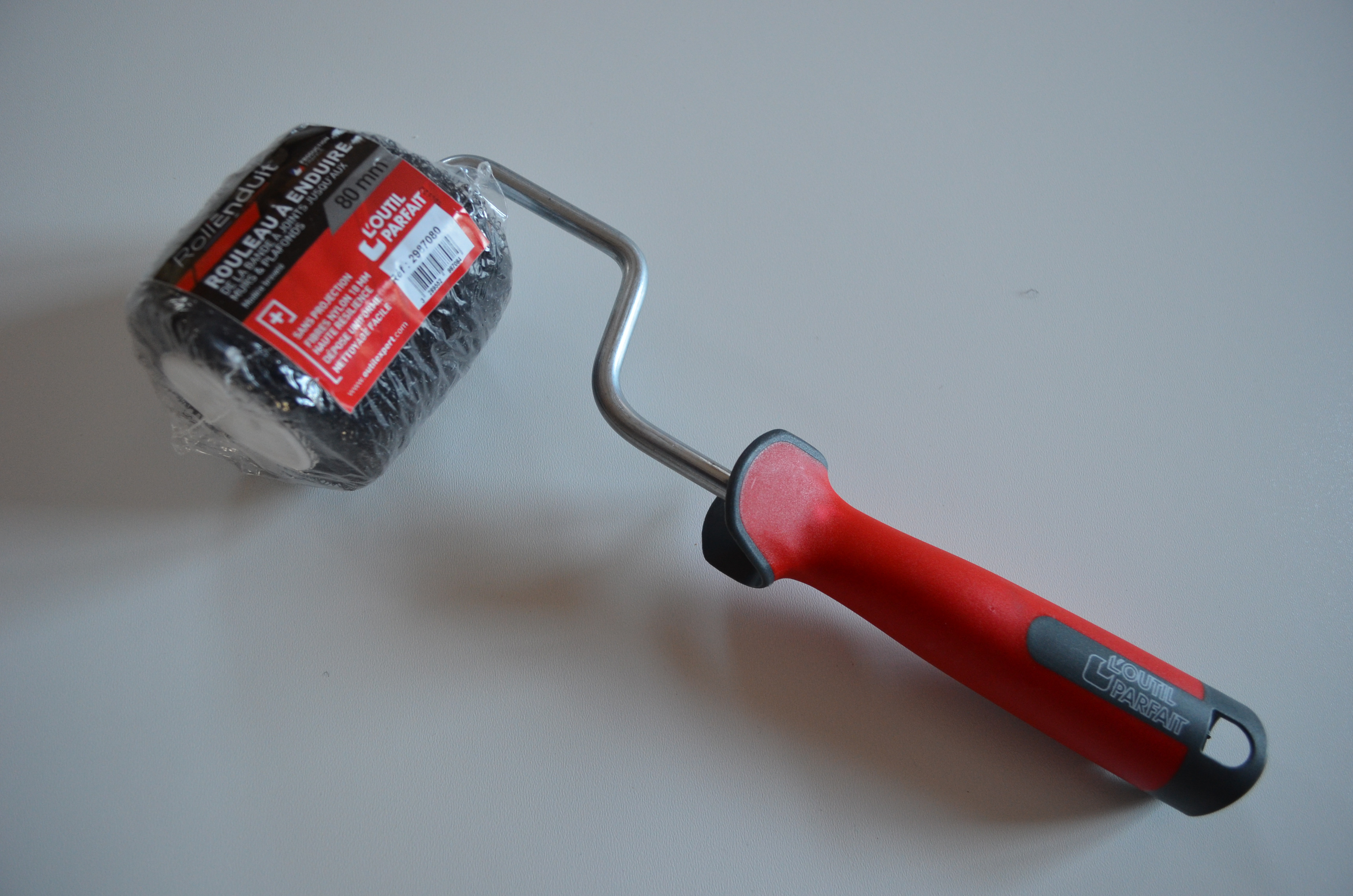 NANÁŠACÍ VALČEK s rozmerom 8 cm